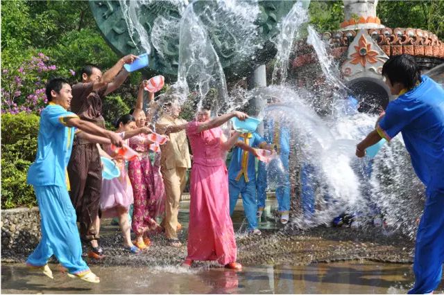 Joyful Songkran Festival!